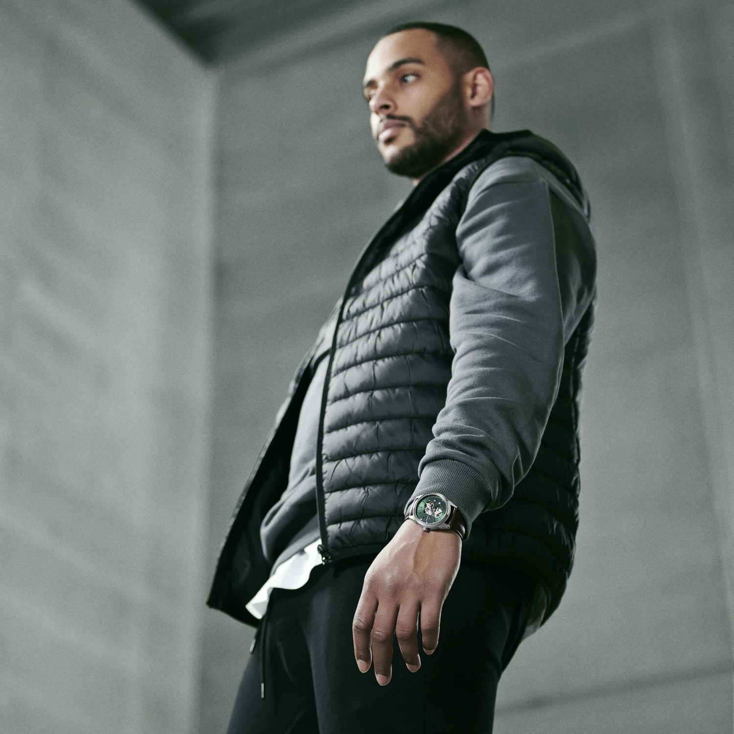 Promo 👏 Seizmont Cor | Silver-Tone Stainless Steel Skeleton ⌚ Watch With Bold Green Dial 🛒 6 Promo 👏 Seizmont Cor | Silver-Tone Stainless Steel Skeleton ⌚ Watch With Bold Green Dial 🛒 - Image 4