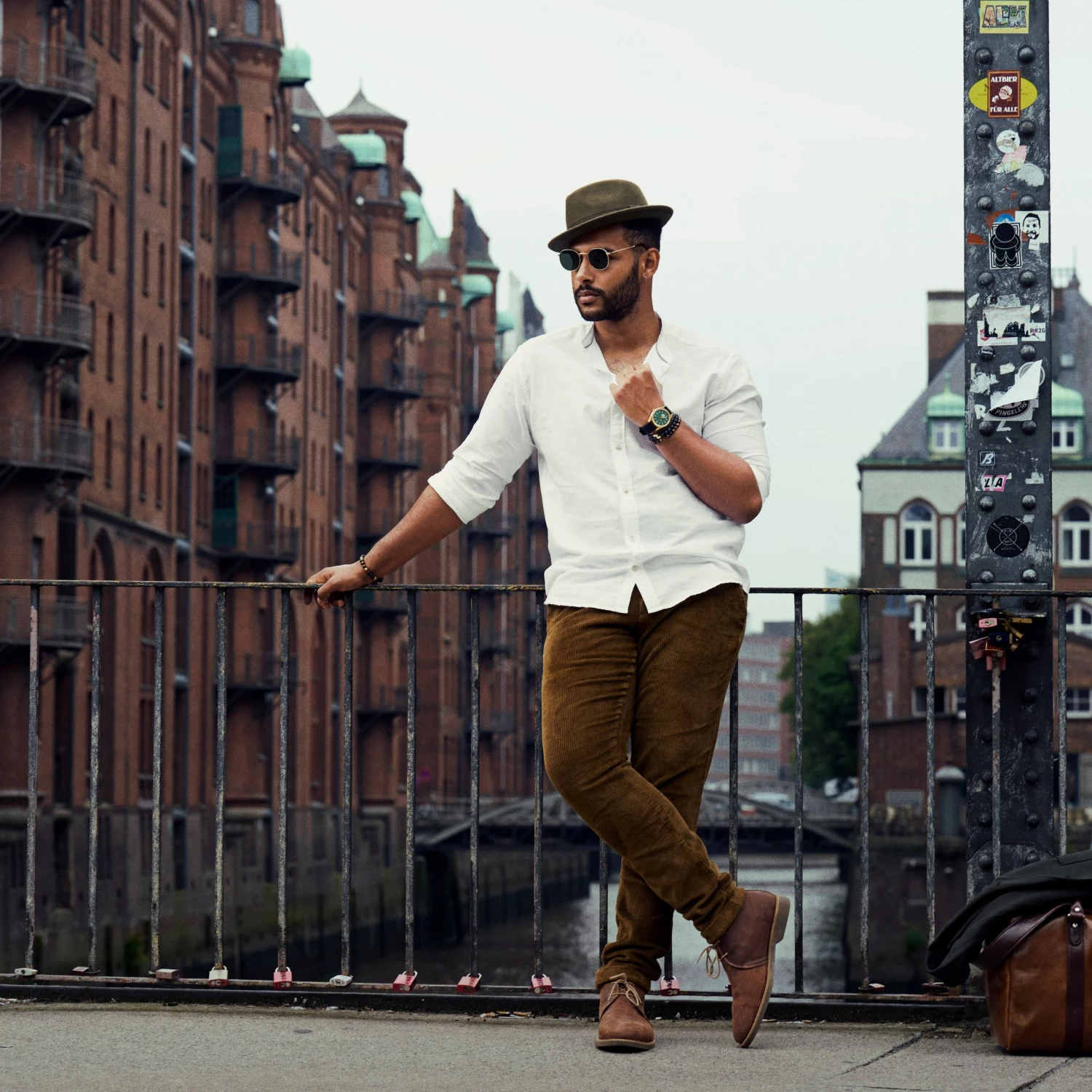 Coupon π― Arkai Mond | Gold-tone and Green Meteorite β Watch π 6 Coupon π― Arkai Mond | Gold-tone and Green Meteorite β Watch π - Image 4